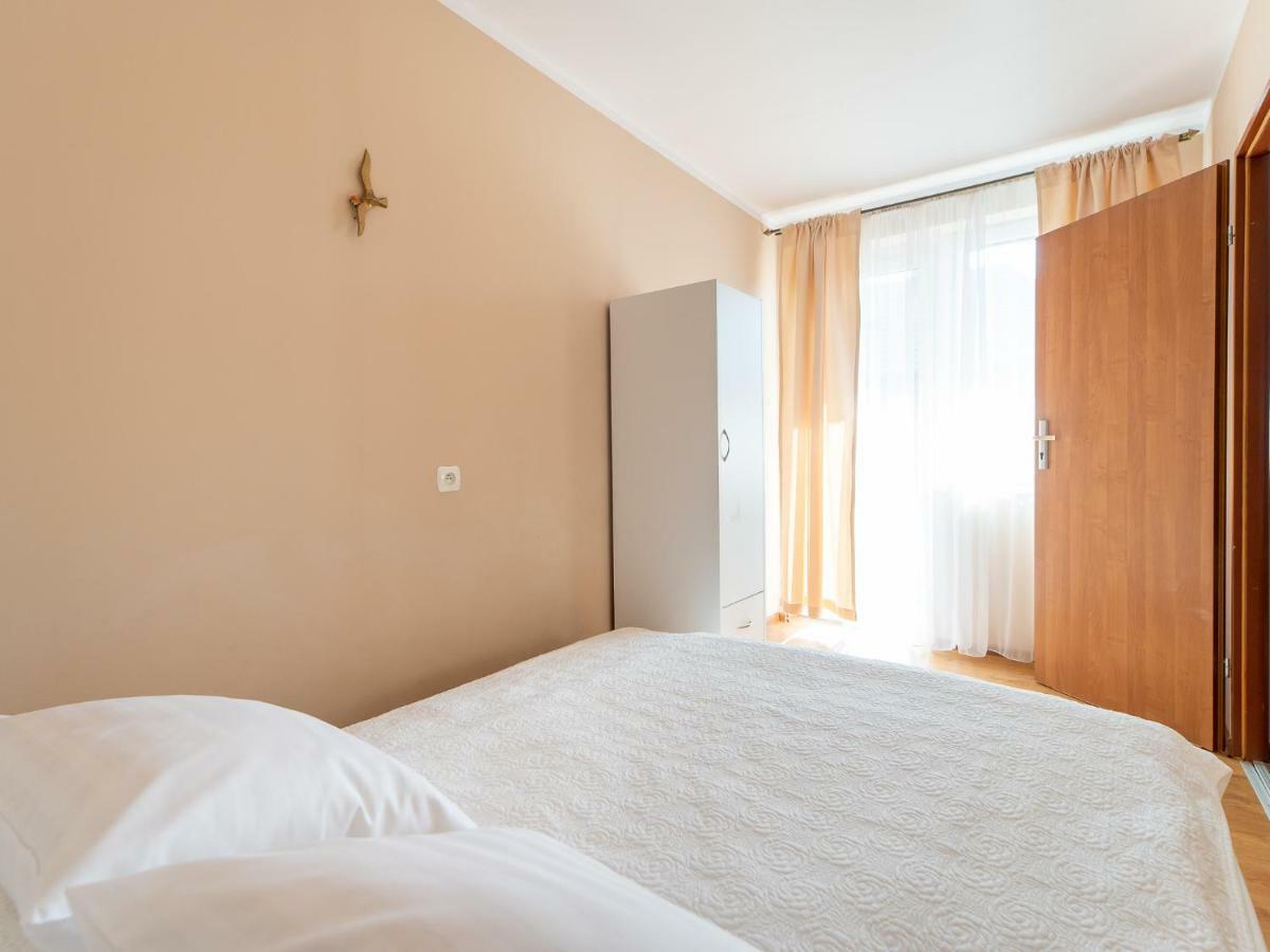 Pokoje Goscinne Bursztyn Miedzyzdroje Exterior foto